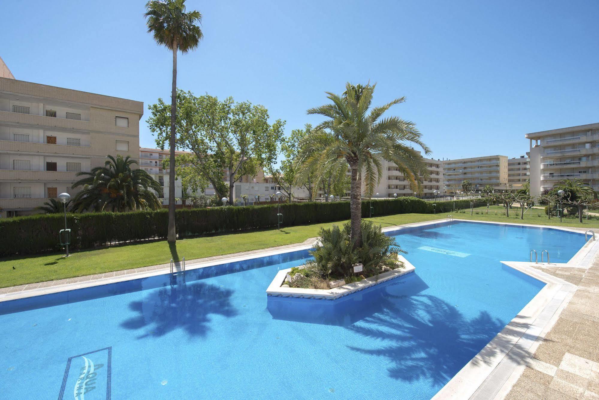 Ona Aquamarina Aparthotel La Pineda Kültér fotó