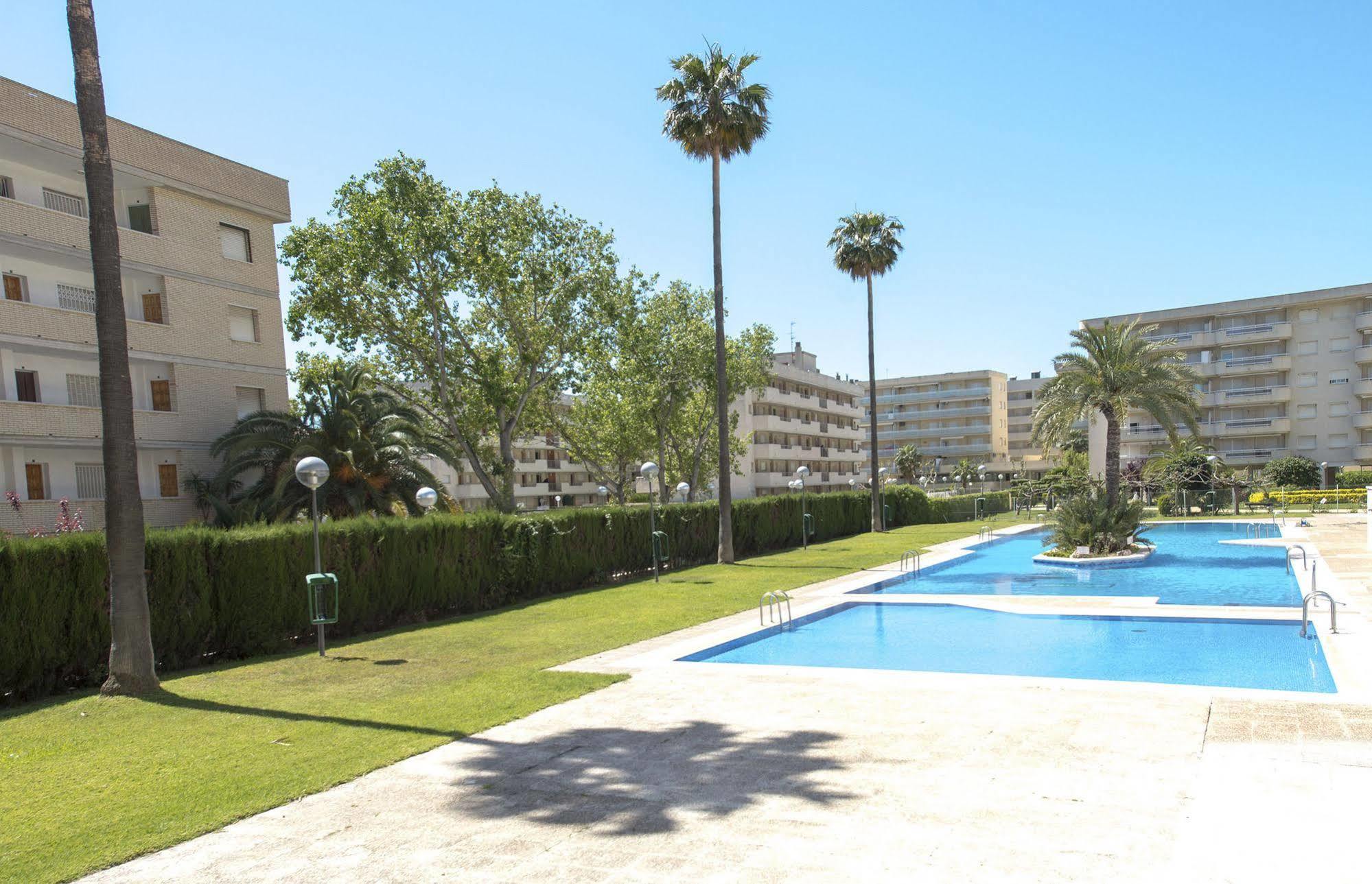 Ona Aquamarina Aparthotel La Pineda Kültér fotó