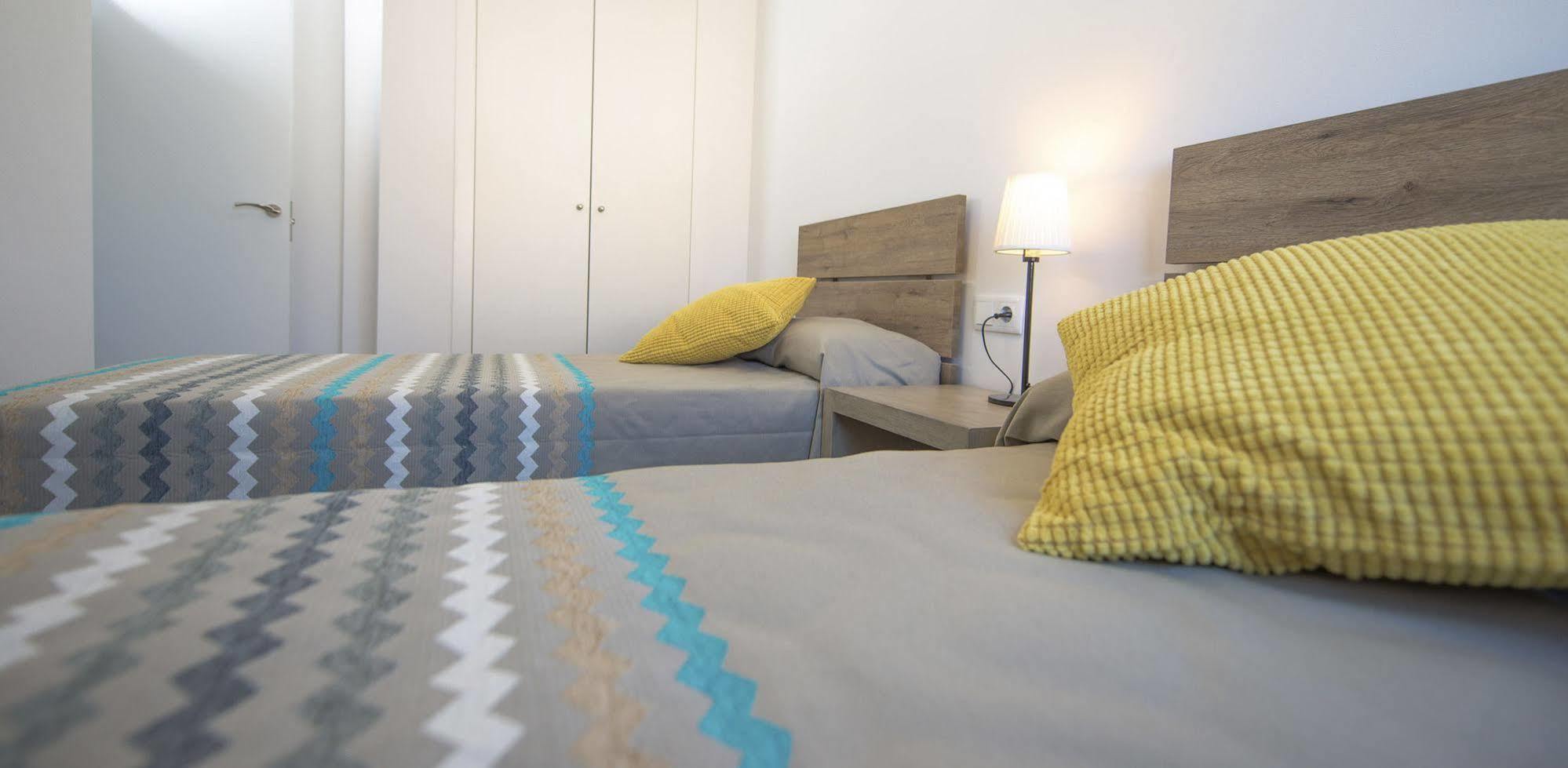 Ona Aquamarina Aparthotel La Pineda Kültér fotó
